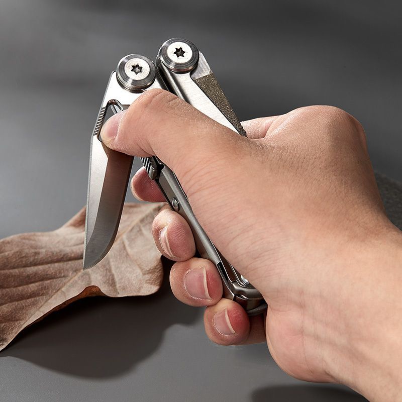 SWISS TECH 18-in-1 Multitool K – Hunting Camp Outdoor Supplies Bewertung und Preis